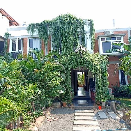 Wow Farm House Auroville Exterior photo