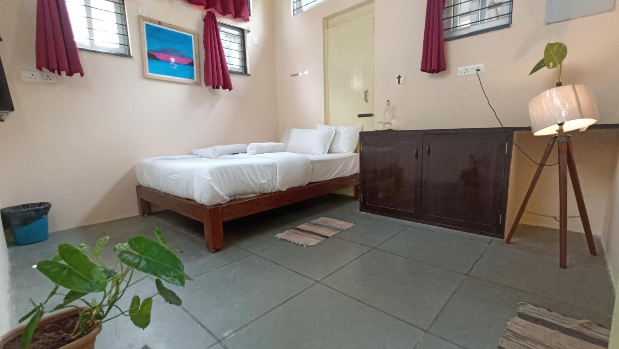 Wow Farm House Auroville Exterior photo