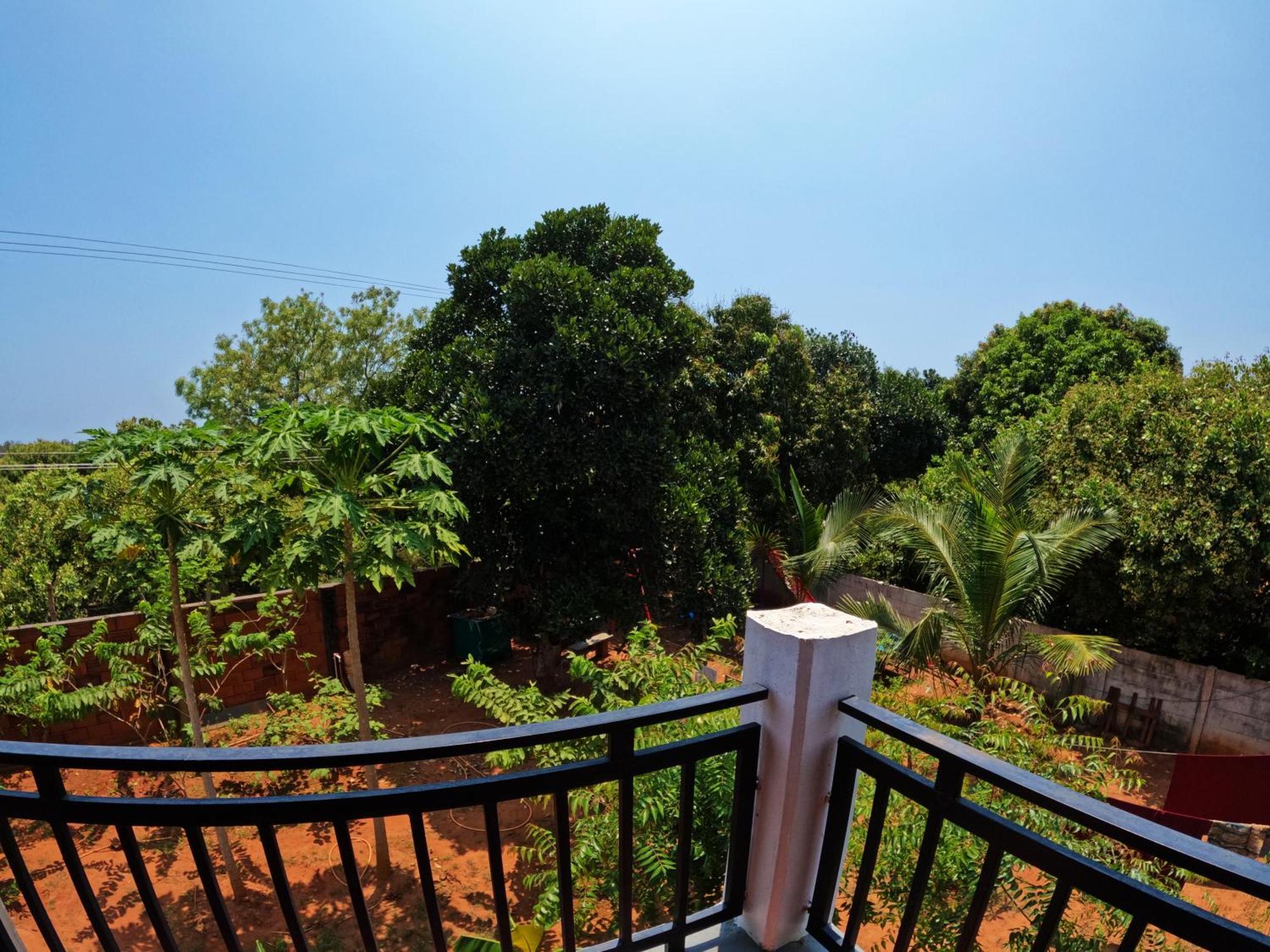 Wow Farm House Auroville Exterior photo