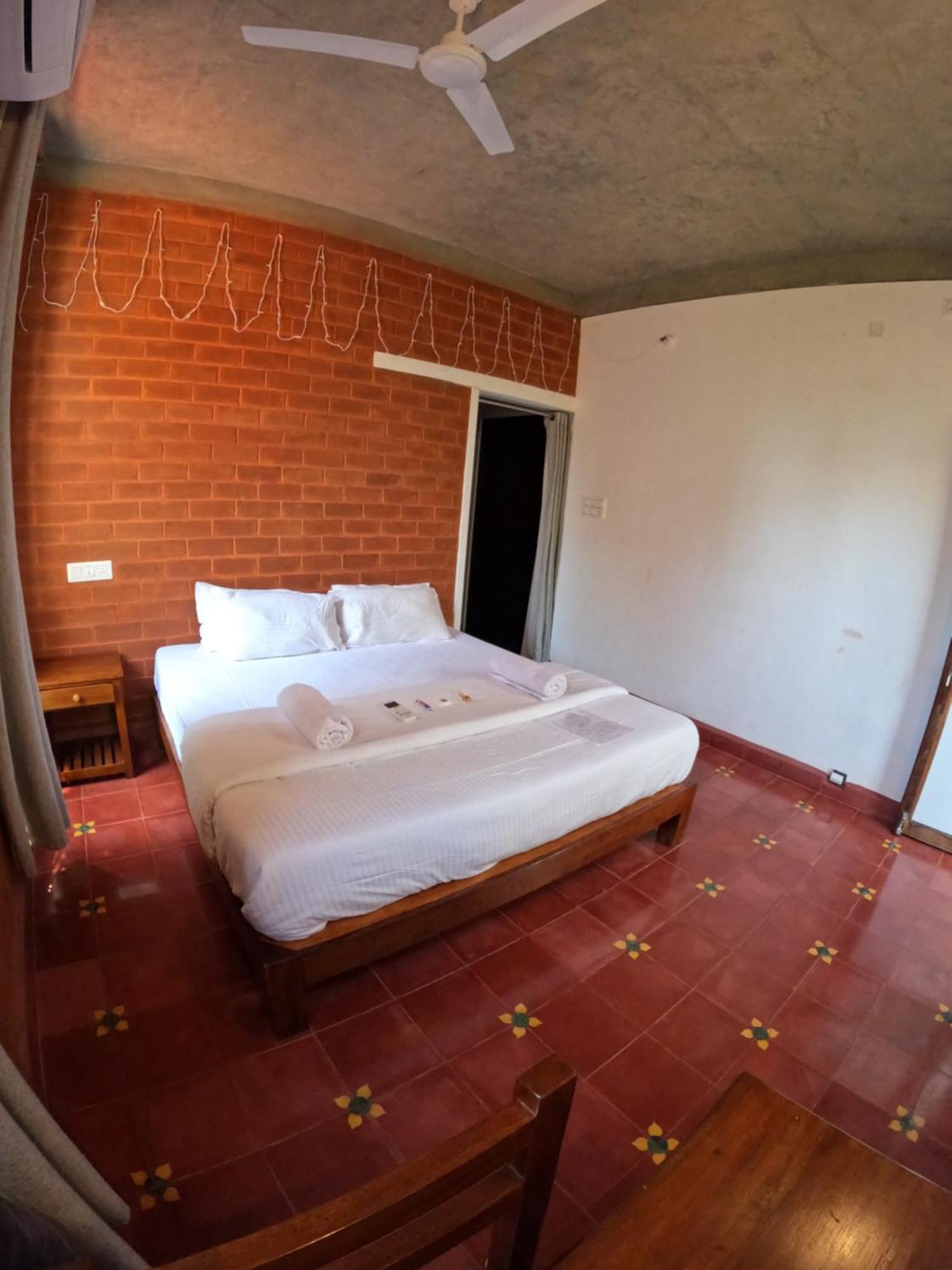 Wow Farm House Auroville Exterior photo