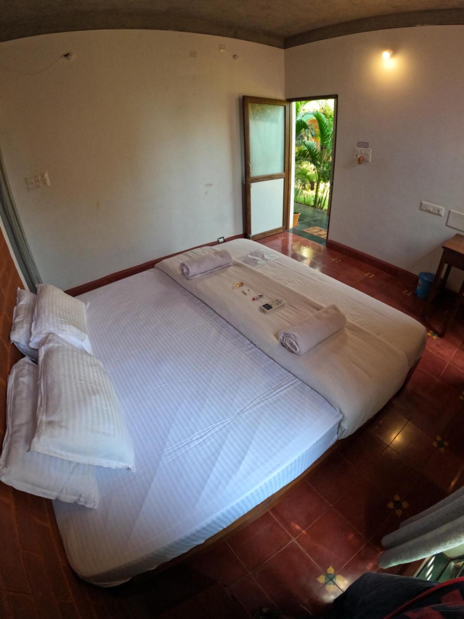 Wow Farm House Auroville Exterior photo