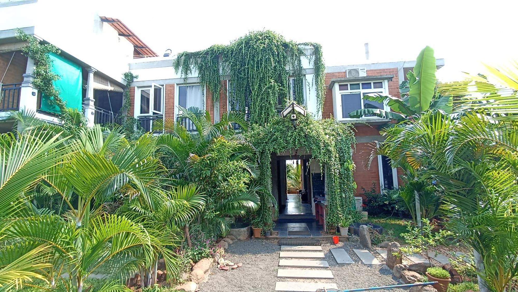 Wow Farm House Auroville Exterior photo